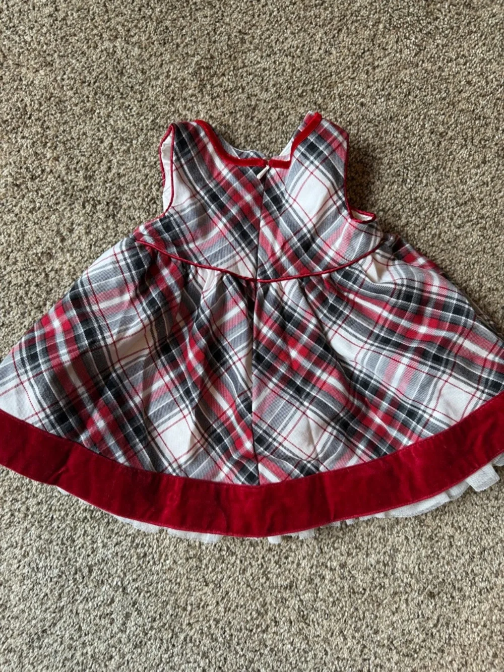 Children’s Place | Red, White & Black Plaid Dress w/ Velvet Trim & Bloomers - Picture 5 of 10